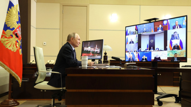 Президент России подписал указ о единовременной выплате ветеранам Великой Отечественной войне к 80-летию Победы. Президент России подписал указ о единовременной выплате ветеранам Великой Отечественной войне к 80-летию Победы.
